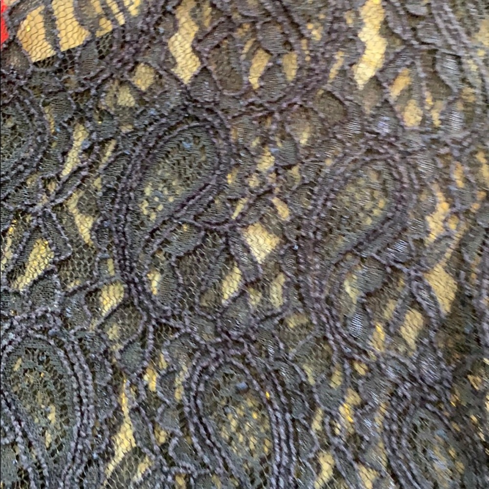 Daytrip Lace Top - Picture 6 of 7